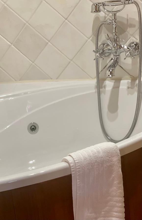 Casa Dos Noche Hotel Coiros Ngoại thất bức ảnh